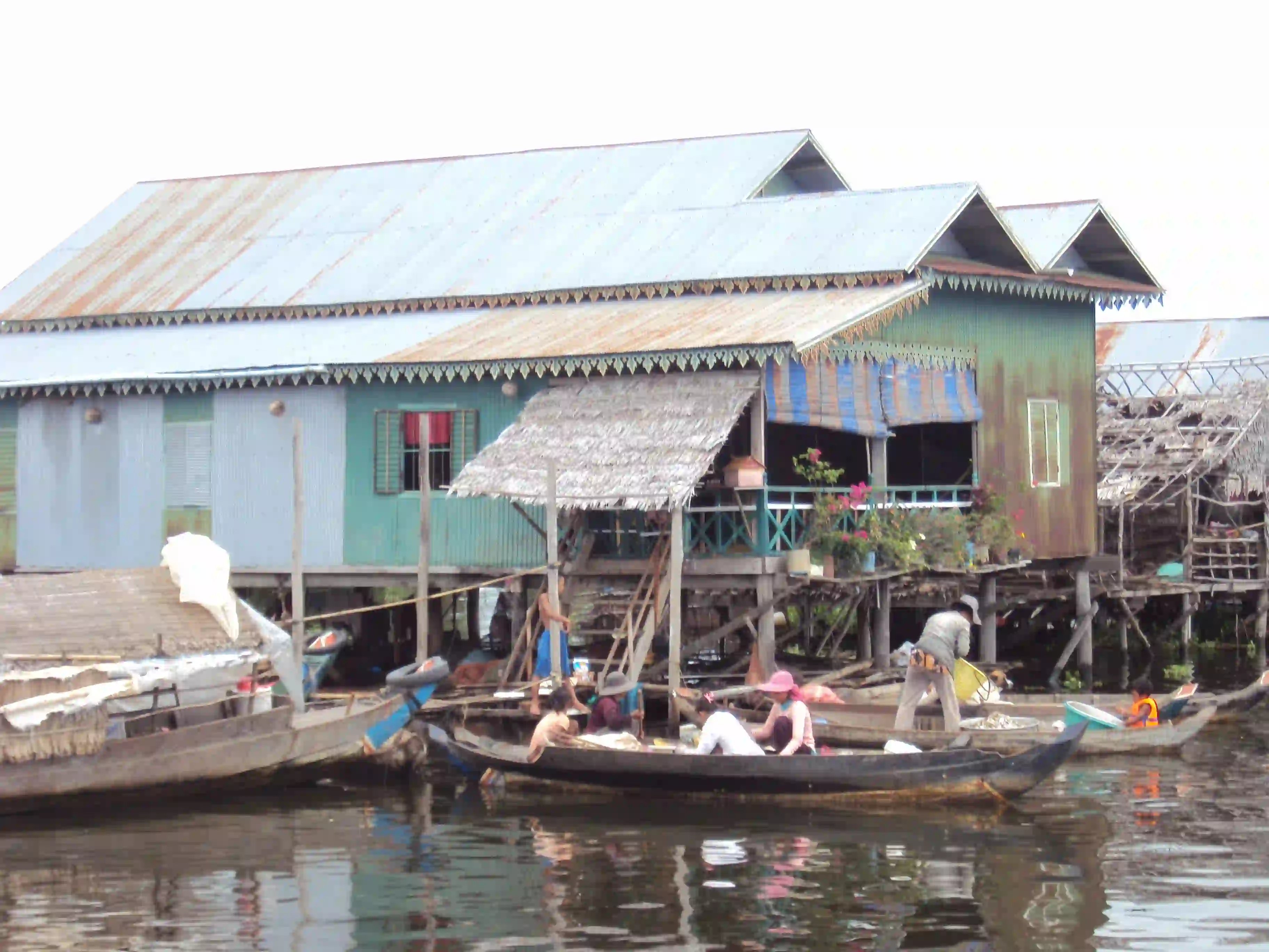 Kampong Pluk Floating Village